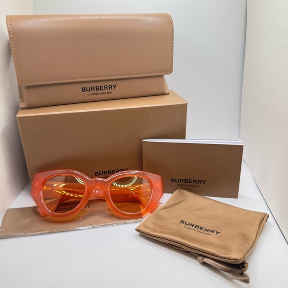 Burberry - translucent Orange frame Sunglasses B4390 - NWT - 47-25-140 - Picture 3 of 16